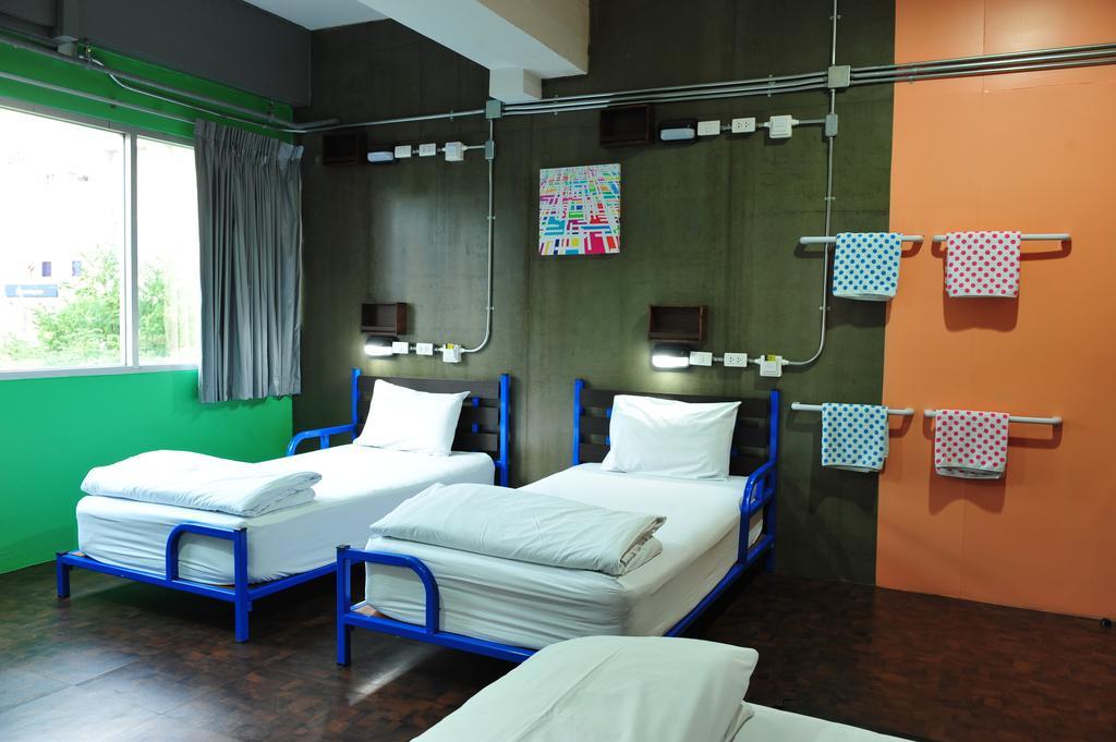 Saphaipae Hostel Μπανγκόκ Δωμάτιο φωτογραφία